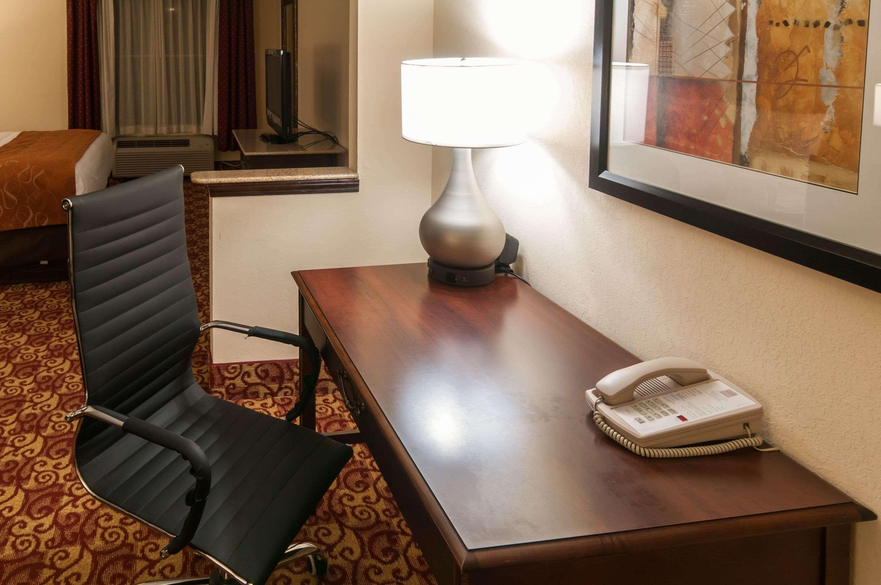 Comfort Suites Milledgeville Ngoại thất bức ảnh