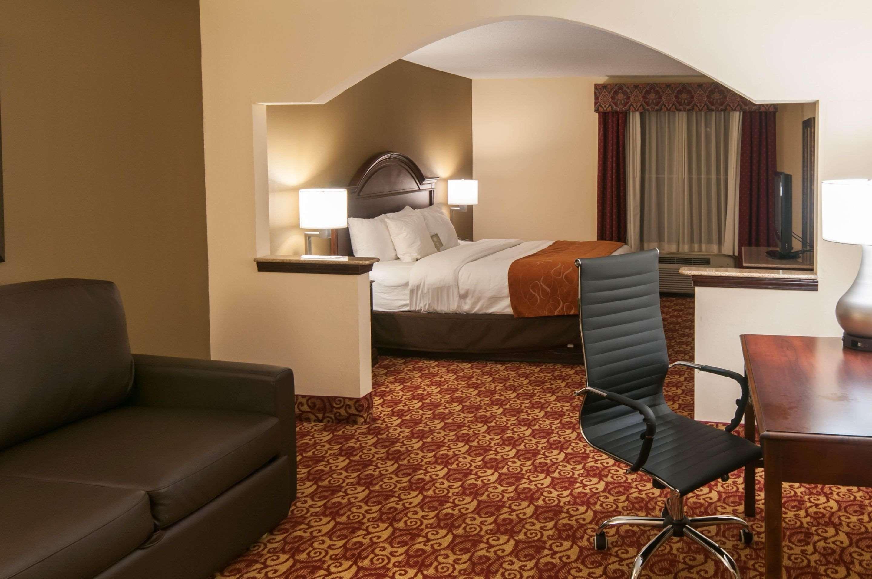 Comfort Suites Milledgeville Ngoại thất bức ảnh