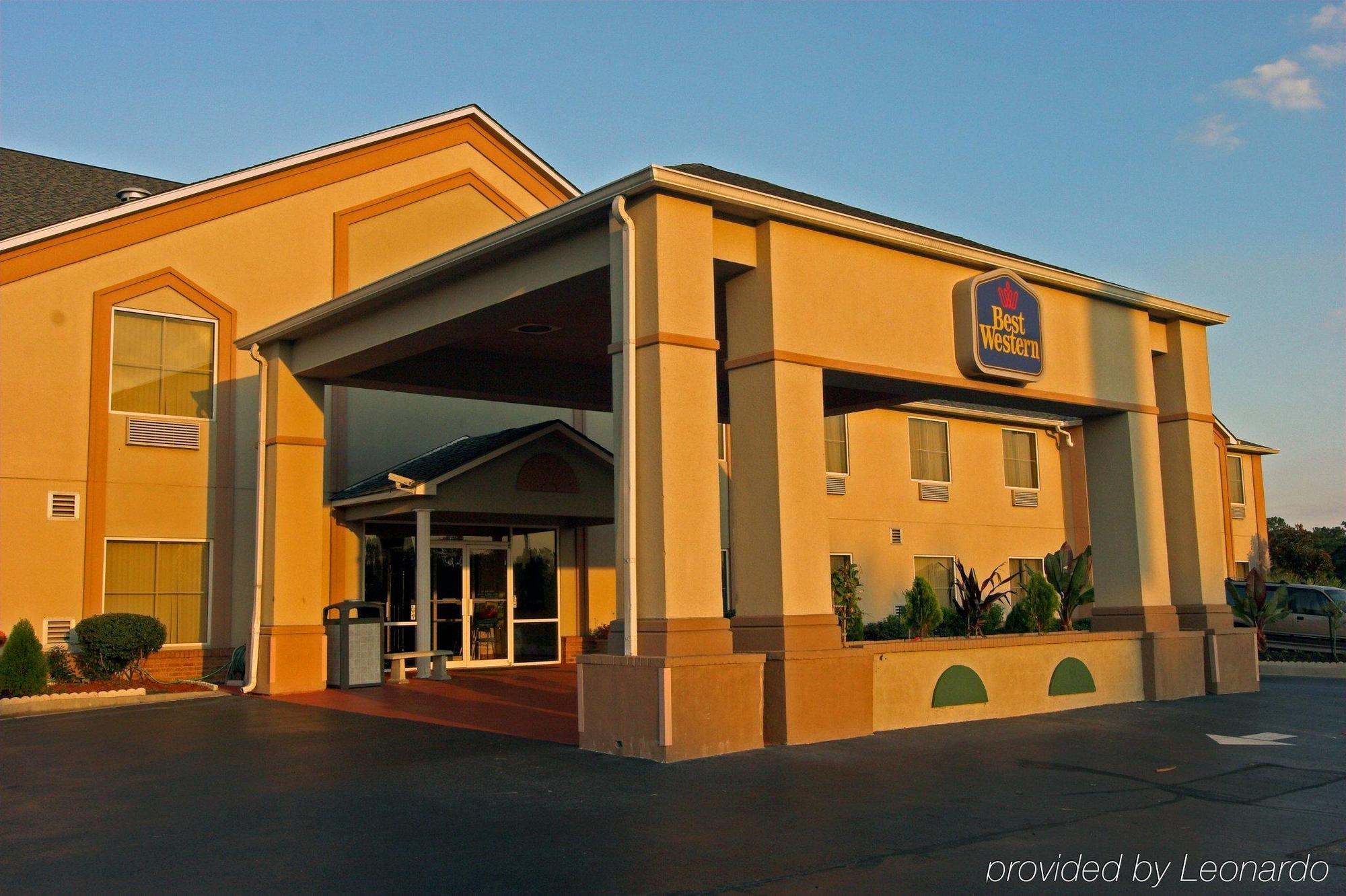 Comfort Suites Milledgeville Ngoại thất bức ảnh